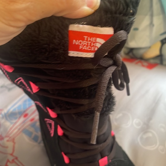 EUC Northface Shellista Lace II Boots - Picture 3 of 7